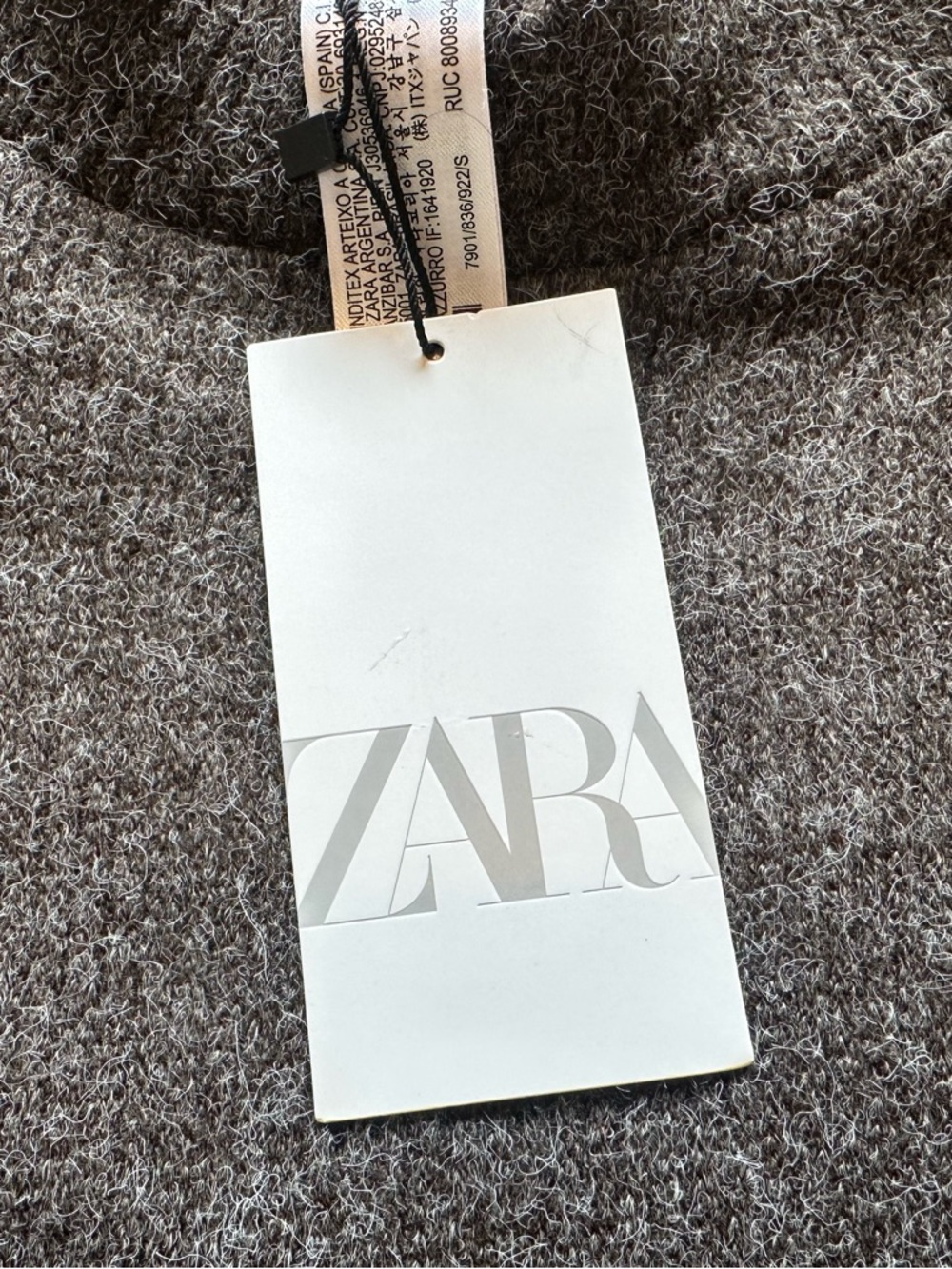 NWT Zara Cropped Rhinestone Sweater. Size: Small. Excellent condition - Picture 13 of 16